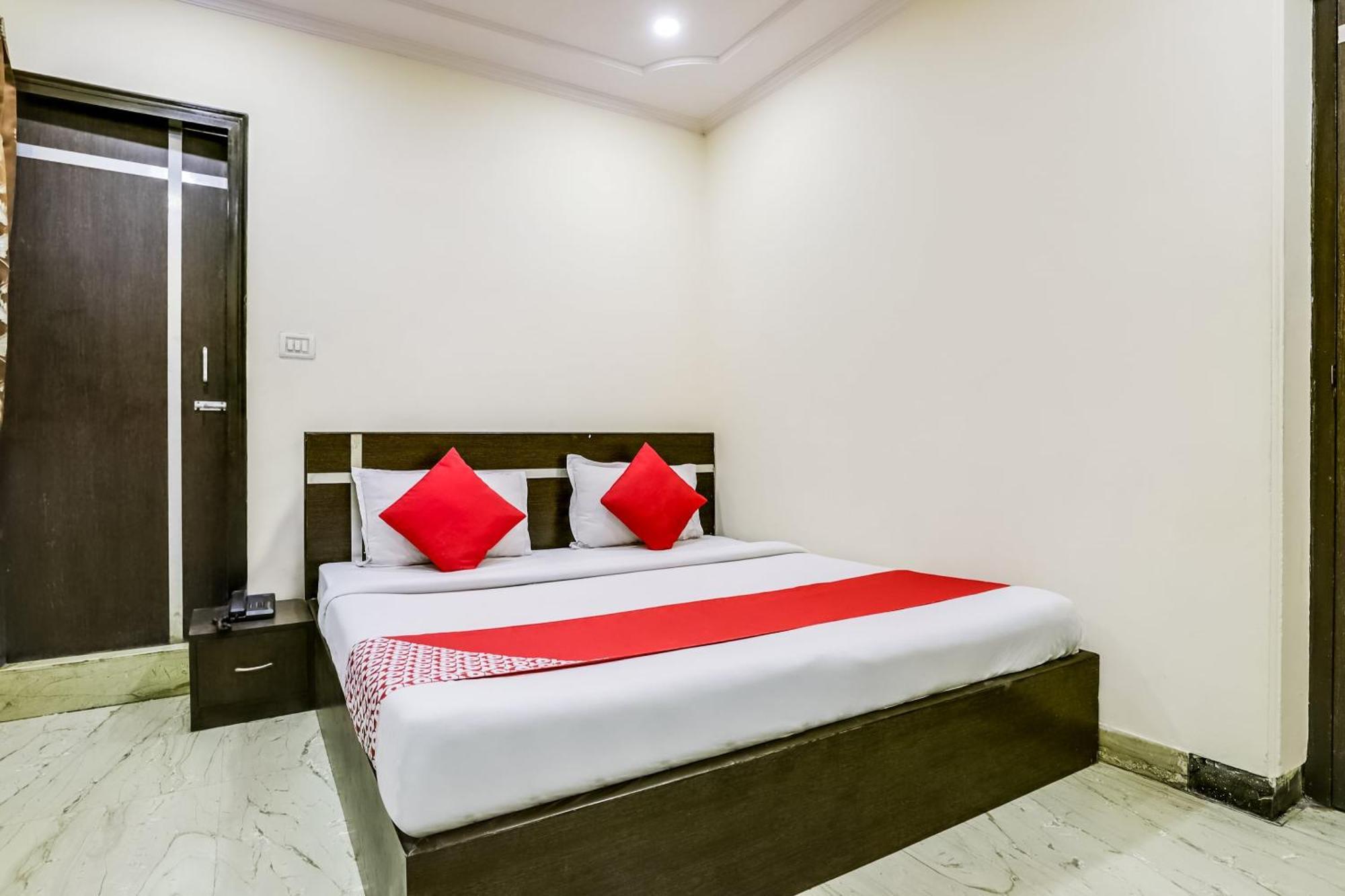 Hotel O Kamal Palace Dx New Delhi