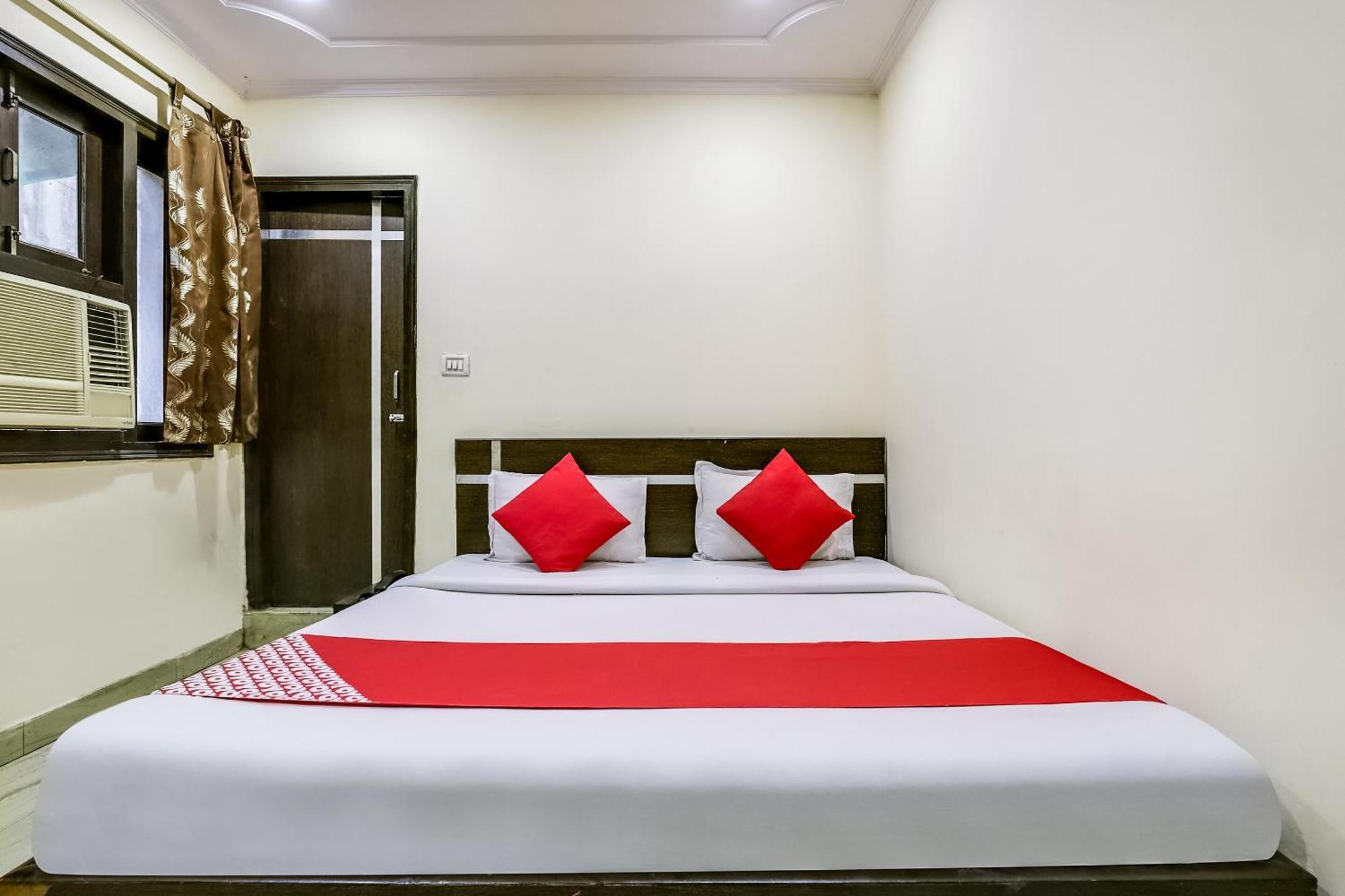Hotel O Kamal Palace Dx 3*