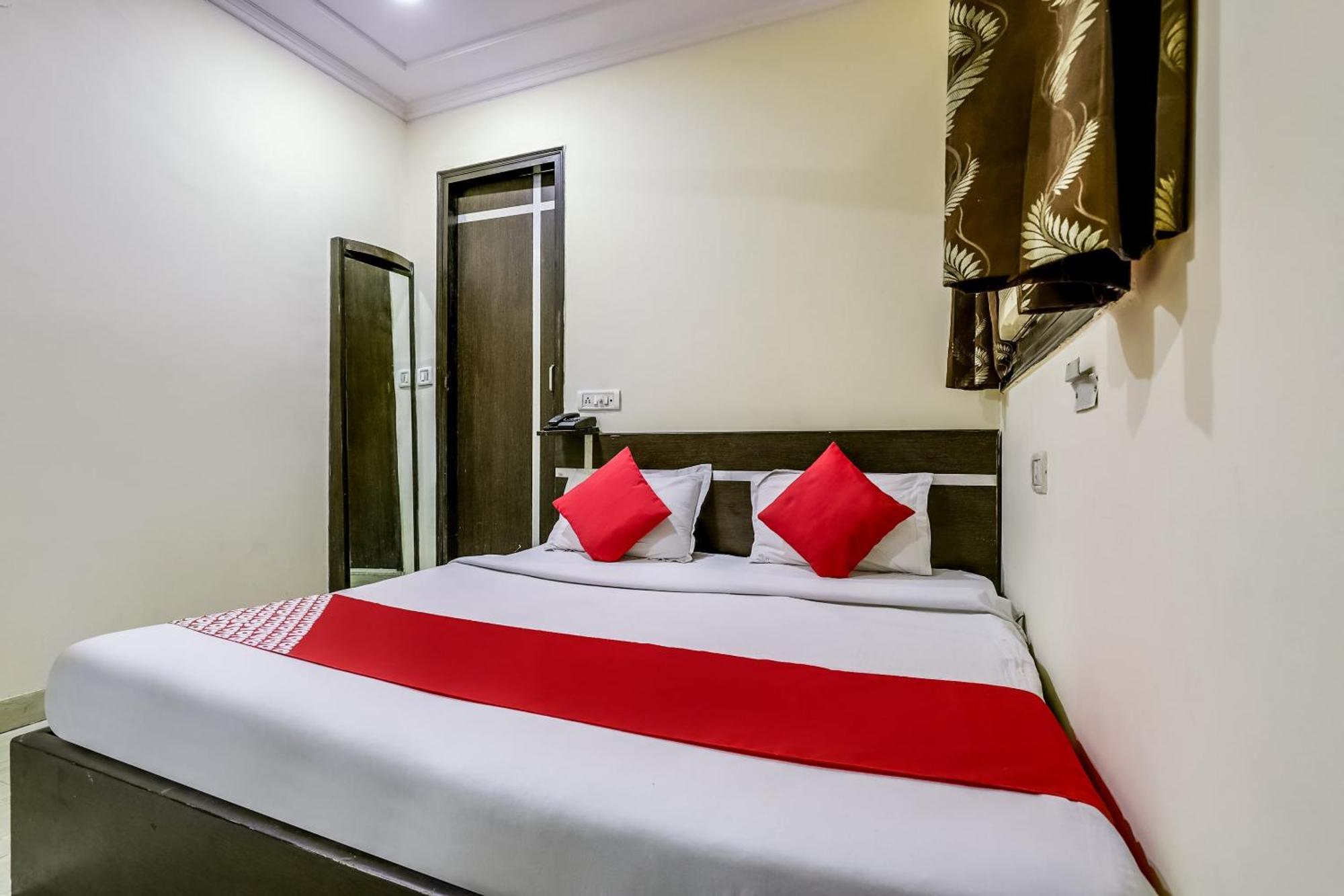 Hotel O Kamal Palace Dx New Delhi